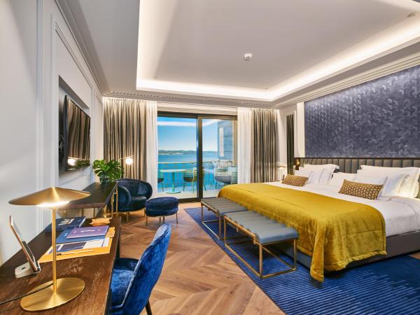 Ikador Luxury Boutique Hotel & Spa : photo 1 de la chambre chambre double premium avec terrasse - vue sur mer