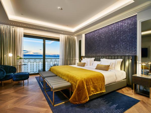 Ikador Luxury Boutique Hotel & Spa : photo 2 de la chambre suite de luxe avec balcon et vue sur la mer