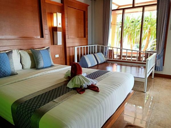 Lanta Riviera Resort - SHA Extra Plus : photo 3 de la chambre bungalow deluxe - vue sur mer