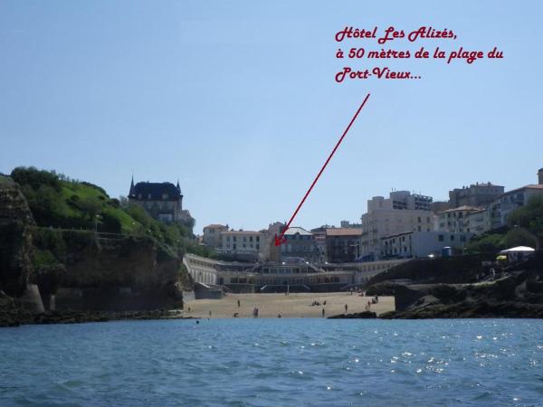 Htel Les Alizs : photo 1 de la chambre chambre simple - vue sur cour