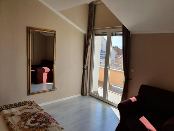 Villa Julian : photo 2 de la chambre suite avec balcon