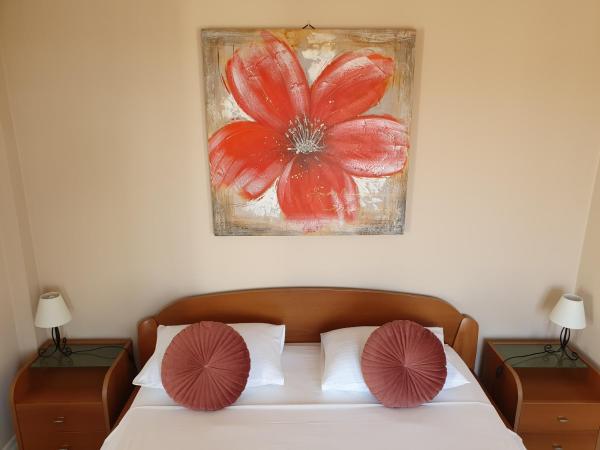 Villa Julian : photo 3 de la chambre suite avec balcon