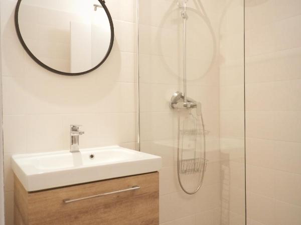 B&B Bordeaux Saint Michel : photo 9 de la chambre studio