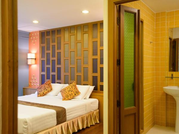 Golden House : photo 2 de la chambre suite deluxe avec lit king-size