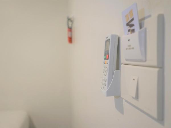 Tuk Tuk Hostel : photo 1 de la chambre chambre simple avec salle de bains commune