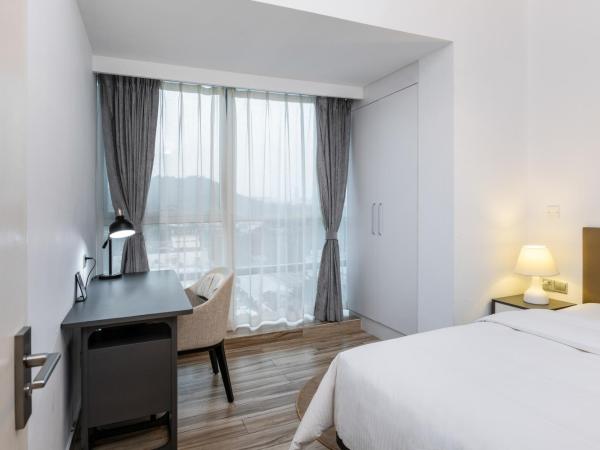 深圳金中环服务公寓-深业上城店 Golden Central Serviced Residence Shenzhen-UpperHills : photo 6 de la chambre deluxe two-bedroom family suite