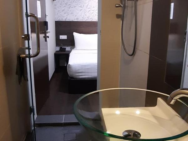 MIICO Hotel @ Mount Austin : photo 4 de la chambre chambre lit queen-size mini