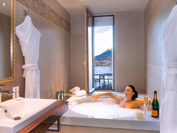 Les Trésoms Lake and Spa Resort : photo 3 de la chambre chambre Élégance – côté lac