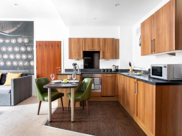 Stewart by Heeton Concept - Aparthotel Edinburgh : photo 5 de la chambre grand appartement 2 chambres