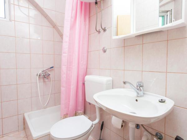 Green garden Rooms & Apartments : photo 4 de la chambre appartement - rez-de-chaussée