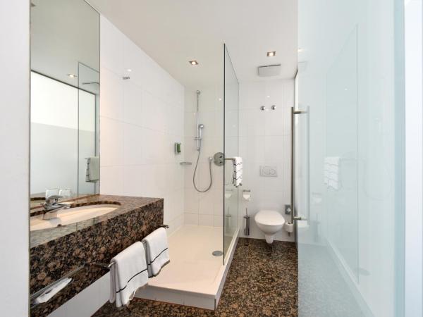 ACHAT Hotel München Süd : photo 5 de la chambre chambre double affaires