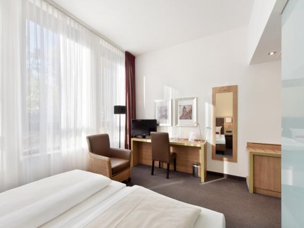 ACHAT Hotel München Süd : photo 4 de la chambre chambre double affaires