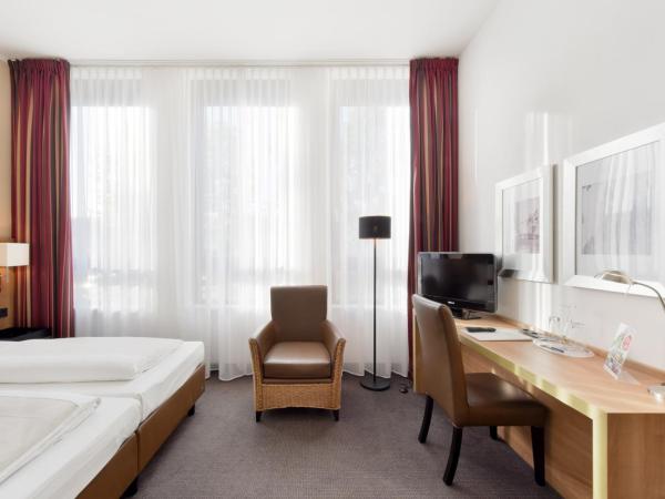 ACHAT Hotel München Süd : photo 3 de la chambre chambre double affaires