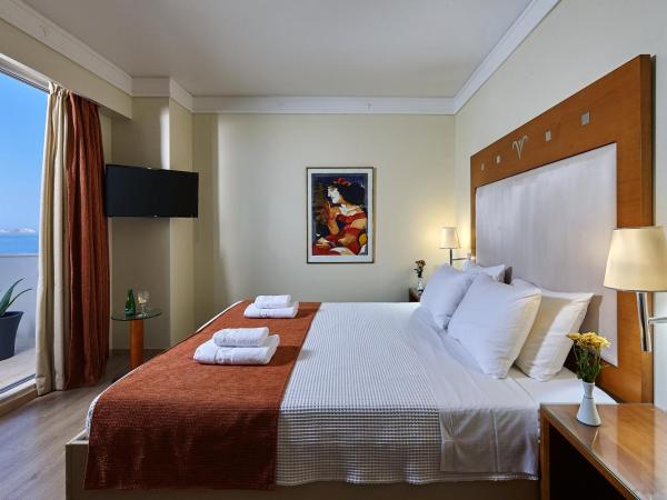 Atrion Hotel : photo 7 de la chambre suite exécutive - vue sur mer