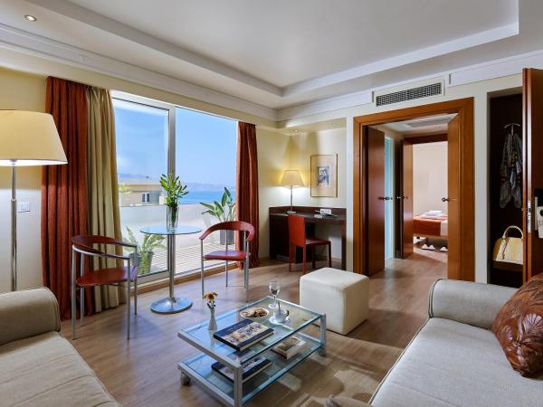 Atrion Hotel : photo 8 de la chambre suite exécutive - vue sur mer