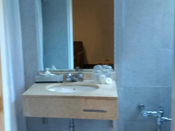 Hotel Sevilla : photo 4 de la chambre petite chambre double