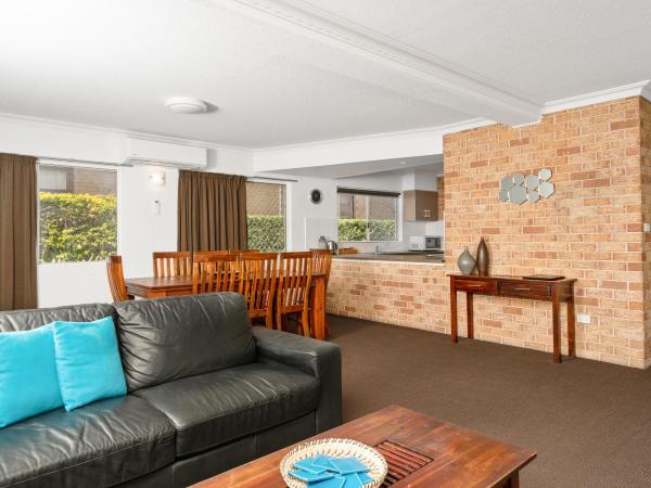 Wollongbar Motel : photo 1 de la chambre appartement 3 chambres avec 2 salles de bains