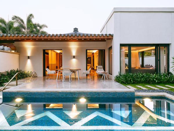 Capella Tufu Bay, Hainan : photo 2 de la chambre 1-bedroom pool villa ( comlimentary round trip transfer service from sanya airport + mini bar)