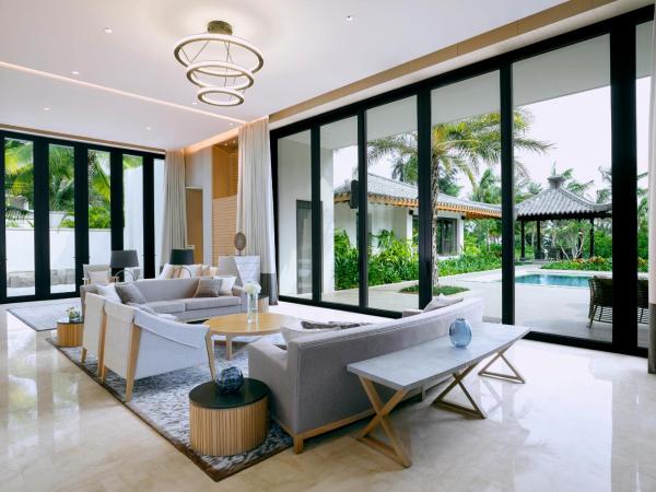 Capella Tufu Bay, Hainan : photo 5 de la chambre 3-bedroom oceanfront pool villa(resort credit of rmb 1000 per day + 24 hours culturist service)