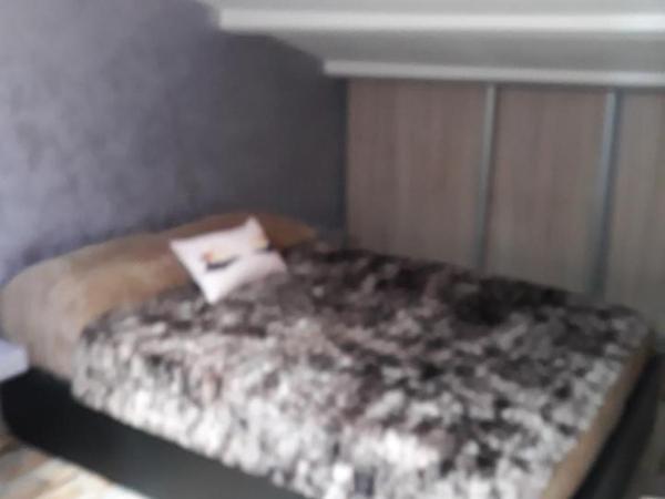 Chambres d'Hotes NATURISTE, Village Naturiste Cap d'Agde, Draps, Serviette, Café, Menage inclus en fin de sejour : photo 10 de la chambre petite chambre double