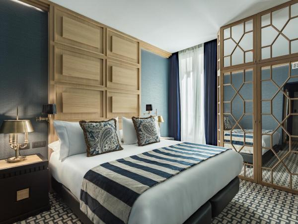 Room Mate Alba : photo 2 de la chambre chambre double