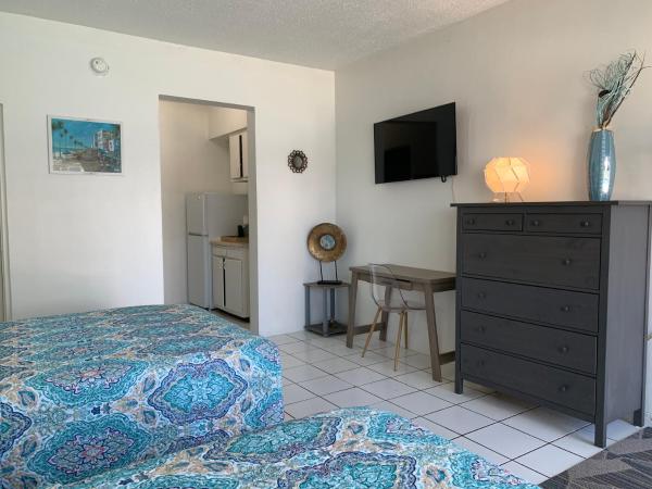 International Inn on the Bay : photo 5 de la chambre chambre double avec patio