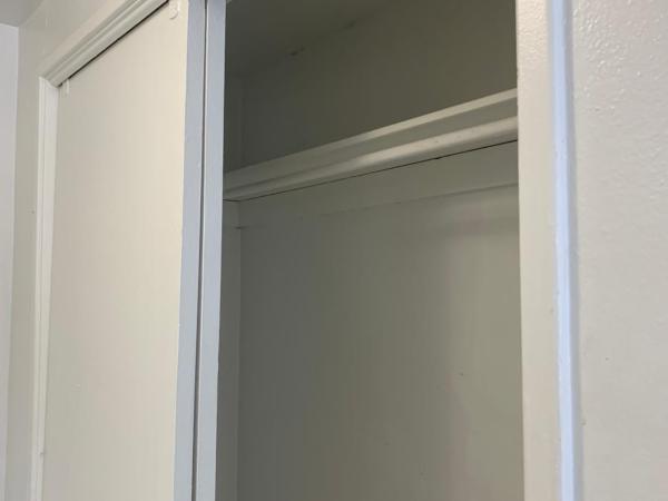 International Inn on the Bay : photo 6 de la chambre chambre double avec balcon