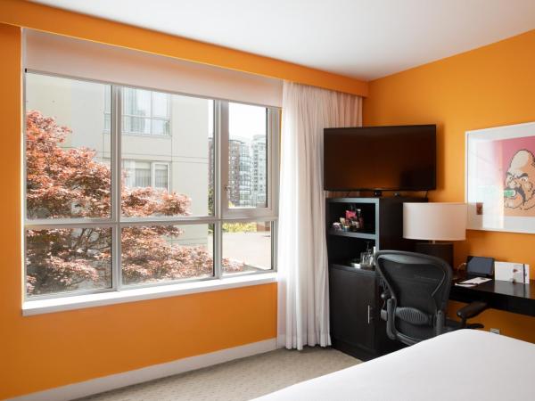 OPUS Vancouver : photo 5 de la chambre chambre deluxe