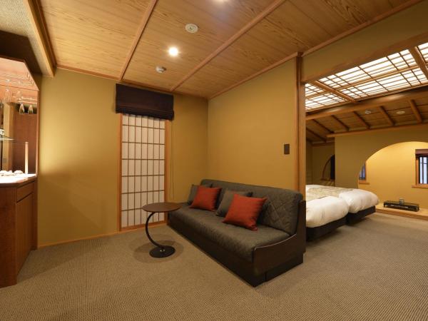 Gion Oyado Kikutani : photo 4 de la chambre chambre lits jumeaux standard avec canapé