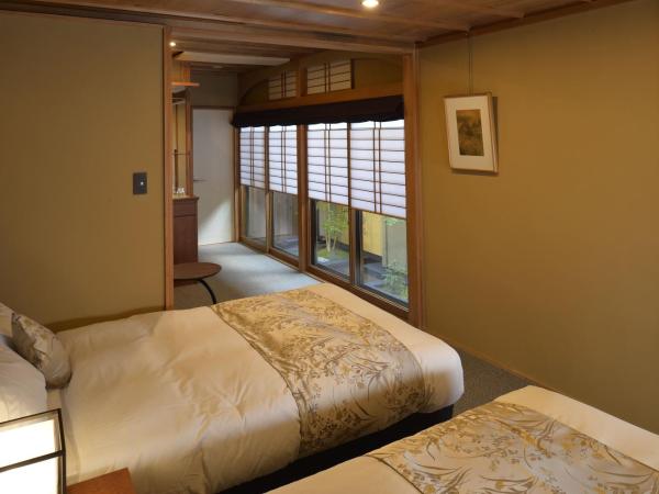 Gion Oyado Kikutani : photo 6 de la chambre chambre lits jumeaux supérieure - vue sur jardin
