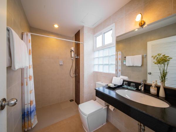 Blu Marine Hua Hin Resort and Villas : photo 1 de la chambre blu deluxe pool view