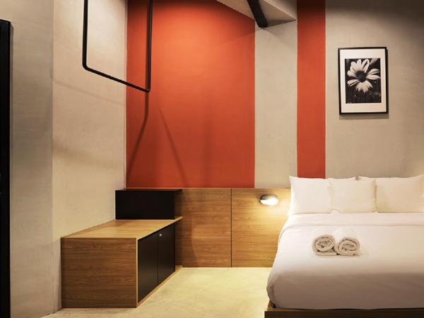 Tido Hostel Penang : photo 3 de la chambre chambre double avec salle de bains commune