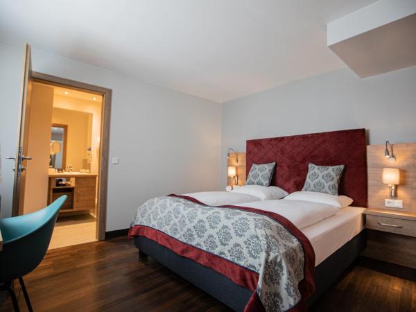 Hotel Elefant Family Business : photo 4 de la chambre chambre double standard