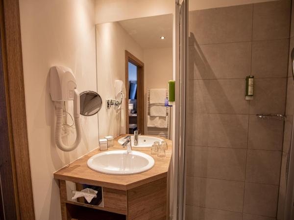 Hotel Elefant Family Business : photo 3 de la chambre chambre double premium