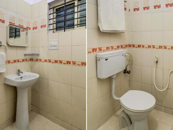 Itsy Hotels Shree Comforts : photo 8 de la chambre [sanitized] standard double room