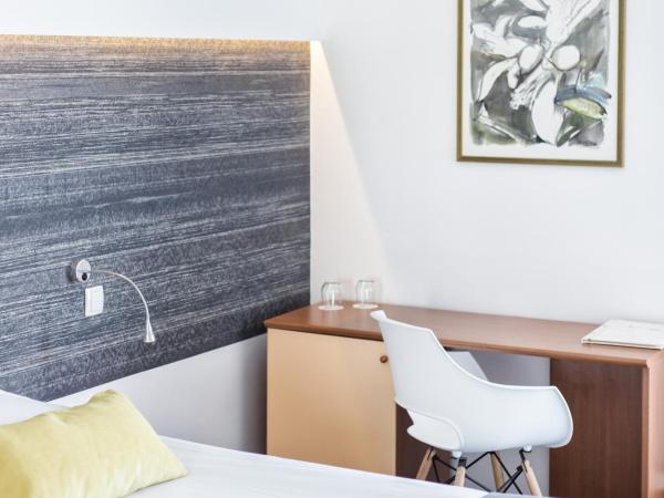 Hotel Punta : photo 5 de la chambre chambre double avec balcon