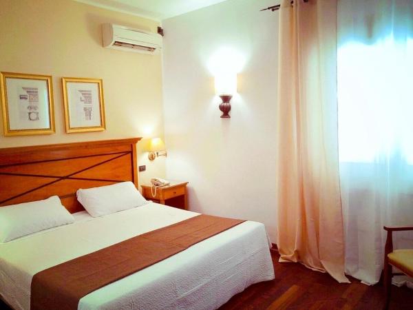 Hotel Florio Operà Palermo Central : photo 1 de la chambre chambre double