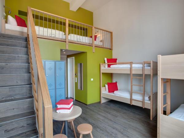 MEININGER Hotel Berlin Mitte : photo 4 de la chambre lit dans dortoir pour femmes de 4 lits
