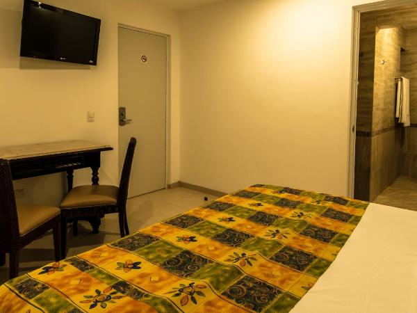 Hotel María Jose : photo 4 de la chambre chambre lit king-size