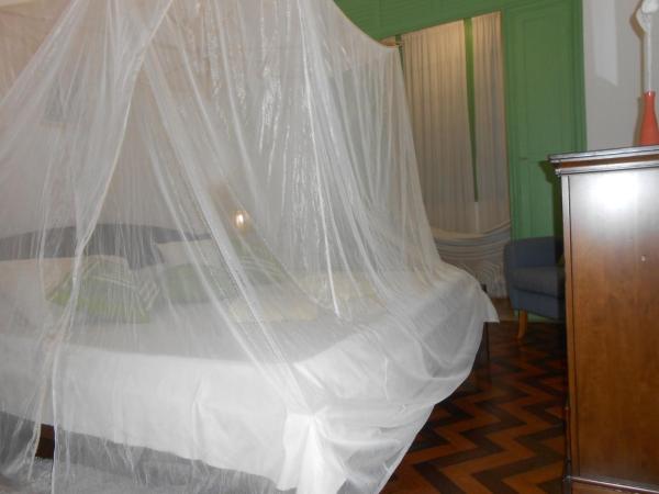 Pousada Baluarte : photo 2 de la chambre chambre double avec salle de bains commune