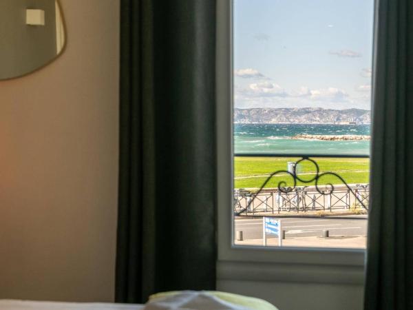 Hôtel Le Mistral : photo 1 de la chambre chambre double standard - vue sur mer