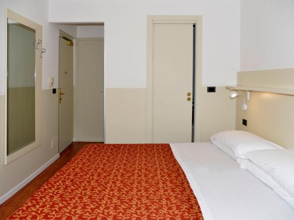Hotel Amadeus E Teatro : photo 8 de la chambre chambre double