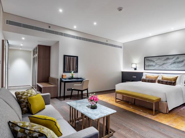 Taj Jumeirah Lakes Towers : photo 2 de la chambre suite de luxe 1 chambre