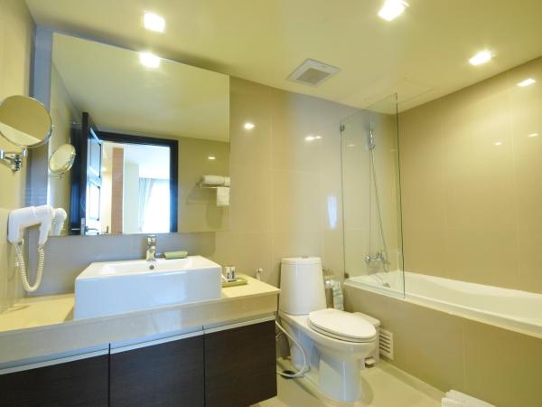 Aspen Suites Hotel Sukhumvit 2 : photo 9 de la chambre suite 2 chambres