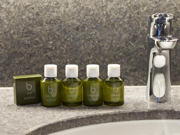 The Okura Tokyo : photo 7 de la chambre [heritage] suite junior double - accès au salon club