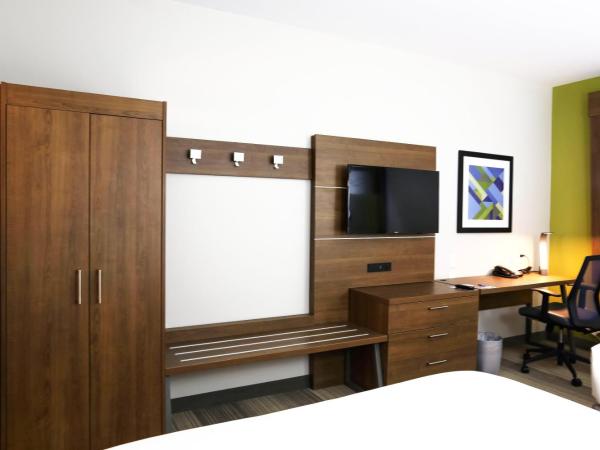 Holiday Inn Express & Suites - Houston IAH - Beltway 8, an IHG Hotel : photo 5 de la chambre chambre 2 lits queen-size - non-fumeurs