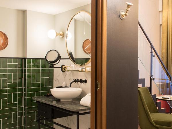 Hotel Indigo The Hague - Palace Noordeinde, an IHG Hotel : photo 4 de la chambre premium loft queen room