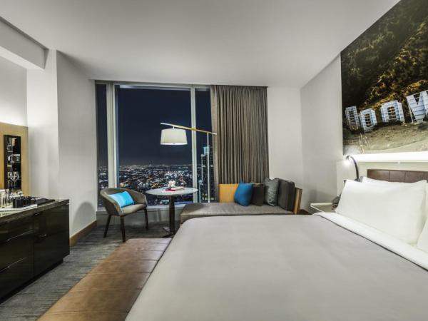 InterContinental - Los Angeles Downtown, an IHG Hotel : photo 4 de la chambre chambre lit king-size classique avec vue sur la ville