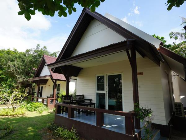 Southern Lanta Resort - SHA Extra Plus : photo 1 de la chambre bungalow supérieur