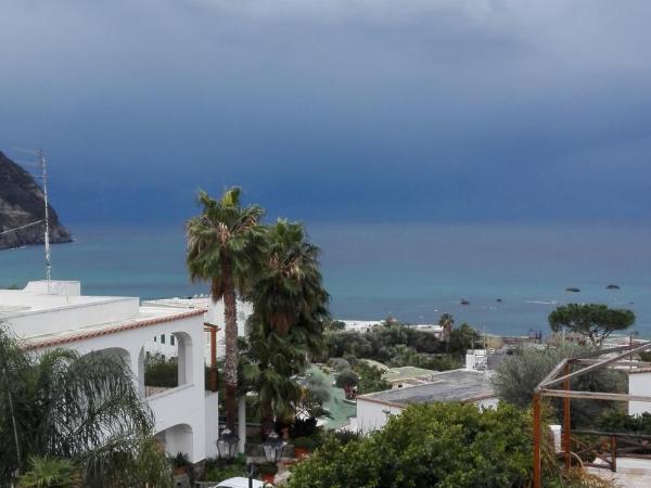 Villa Loreta : photo 1 de la chambre chambre double supérieure avec vue panoramique sur mer